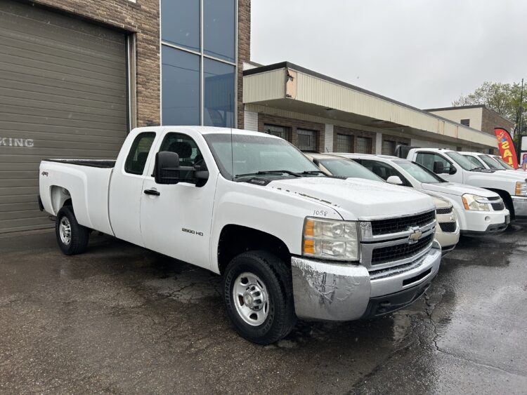 2009 Chevrolet Silverado 2500-#1058
