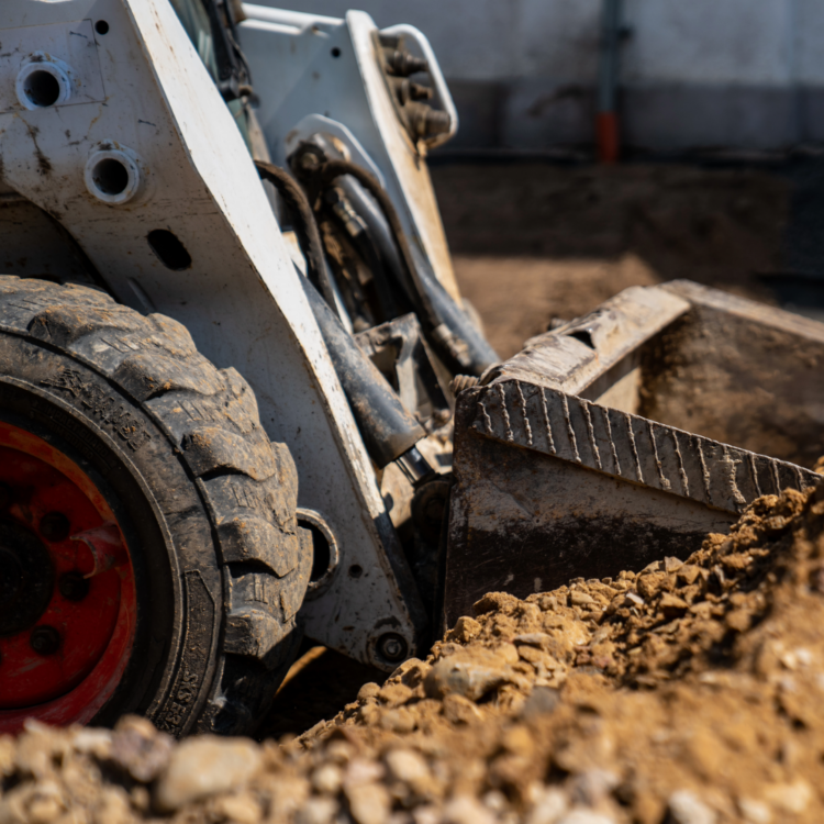 How the Right Equipment Improves Job Site Safety